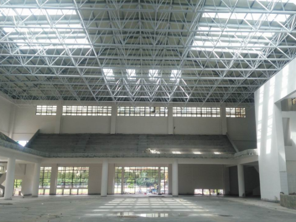 鸡西体育馆网架