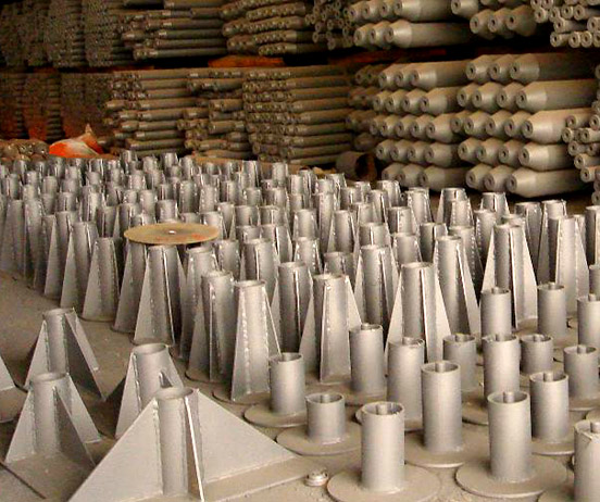 鸡西钢网架支托